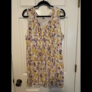 MOVING SALE - Old Navy Light Purple & Yellow Floral Swing Tank Top Blouse Sz XXL
